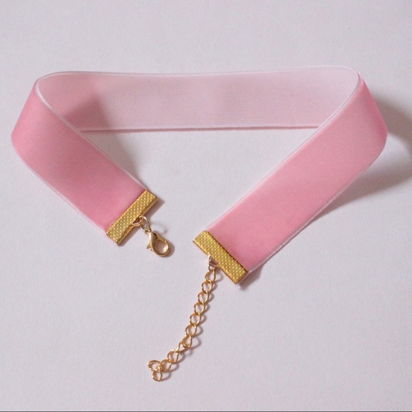 Women’s Handmade Wide Velvet Choker Necklace with Gold Toned Clasp - Picture 4 of 6